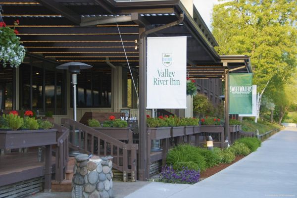 Valley River Inn (Eugene)